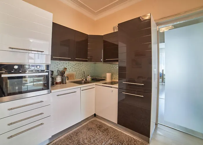 Heart Of 2 Bdr Elevator Balcony Relax Appartement