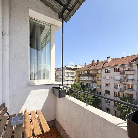 Heart Of 2 Bdr Elevator Balcony Relax Apartmán