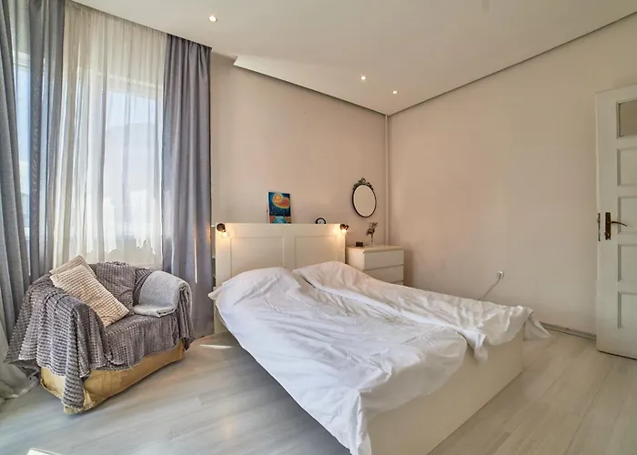 Heart Of 2 Bdr Elevator Balcony Relax