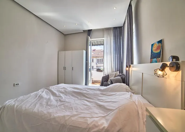 Heart Of 2 Bdr Elevator Balcony Relax